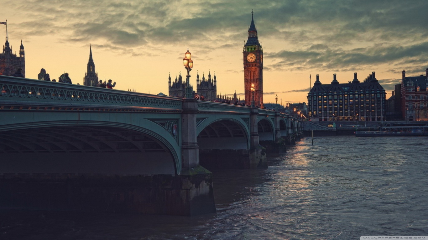 london_at_dusk-wallpaper-1366x768